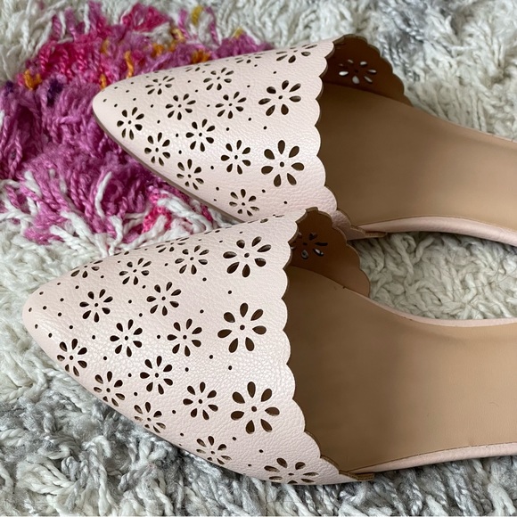 Old Navy Women's Pink Floral Flats - Size 8 - Picture 3 of 6